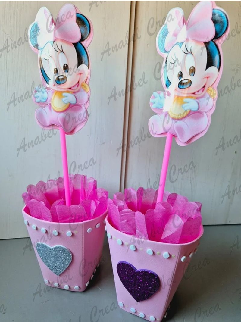 Centros de mesa dulcero de Minnie de segunda mano por 6 EUR en Madrid en  WALLAPOP, image size:800x1069