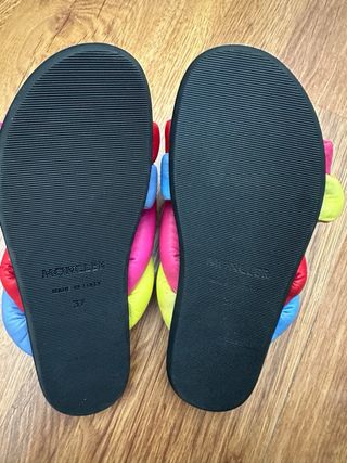 Infradito Moncler nr.37. Vera pelle.