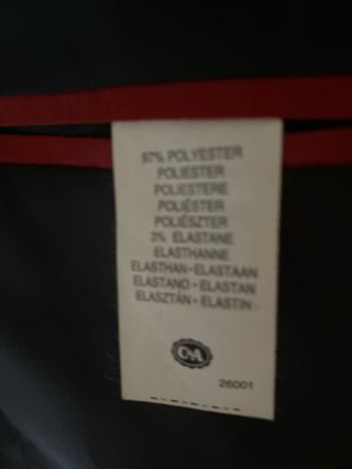 Traje chaqueta negro clasico