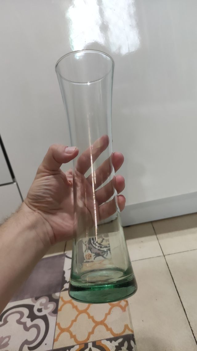 Florero de cristal 30x8cm