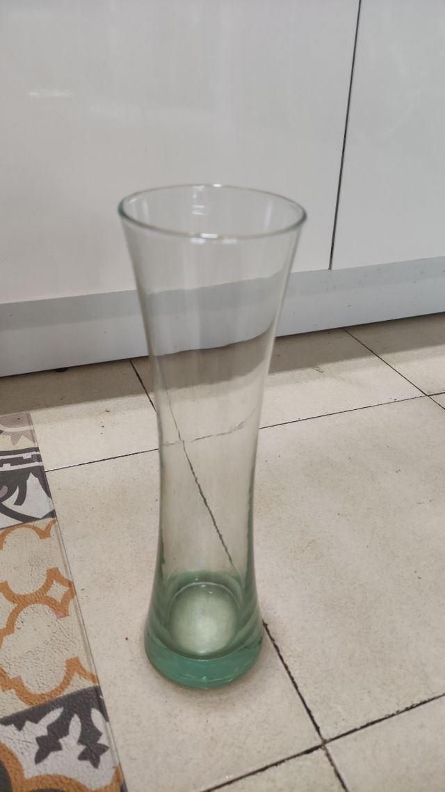 Florero de cristal 30x8cm