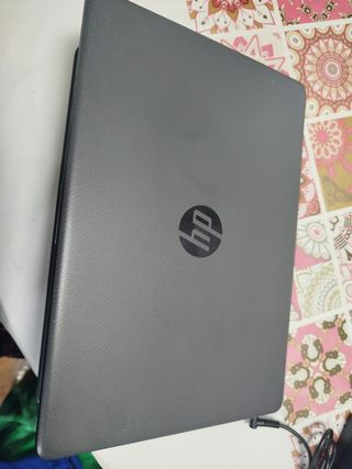 Portátil HP 240 G8 14" Fullhd Win11