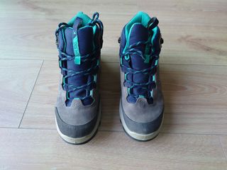 Bota montaña niña/ mujer