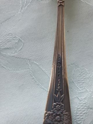 DALIA MÍTICA CUBERTERÍA ALPACA