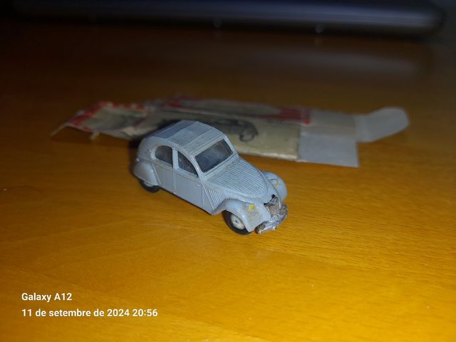 Angulas Citroën 2cv