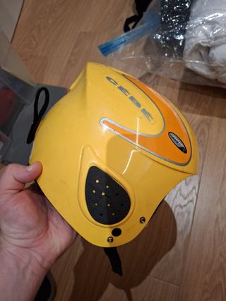 Casco esquí infantil Cébé