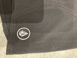 Pantalon mujer corto surfero, marca Volcom