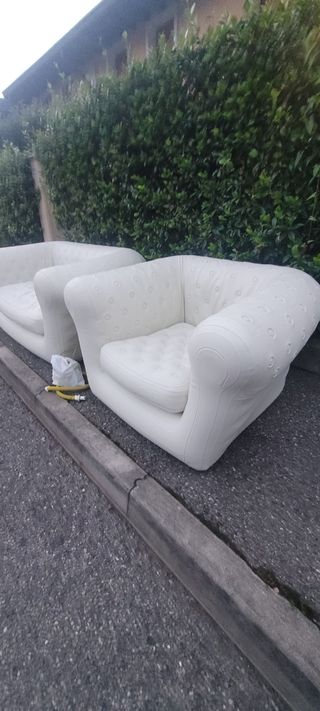 DIVANO e poltrona gonfiabili 