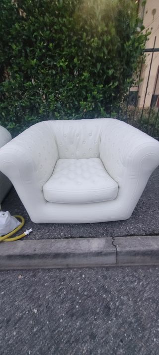 DIVANO e poltrona gonfiabili 