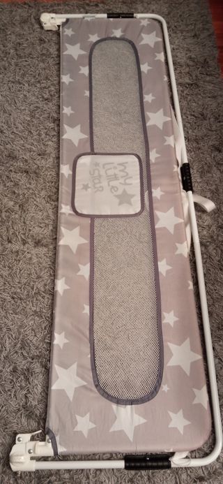 Barrera seguridad cama bebe