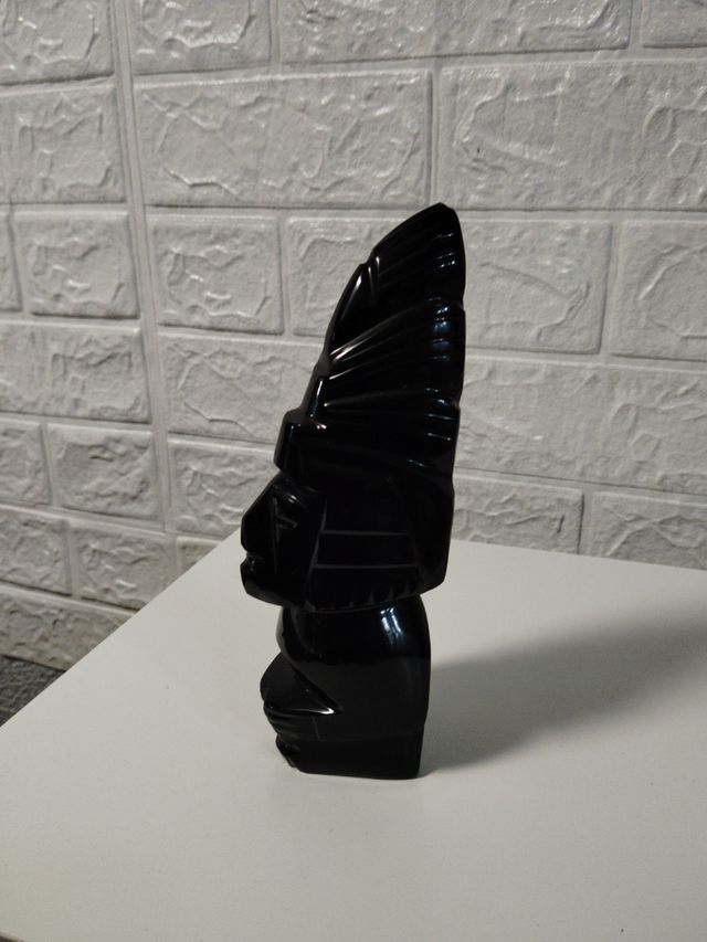 Figura ídolo azteca obsidiana negra