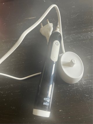 Cepillo de dientes eléctrico Oral B Pro