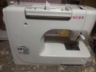 MAQUINA DE COSER ELECTRICA SINGER