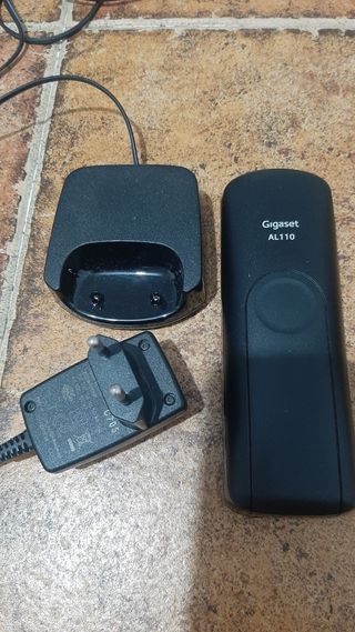 2 teléfonos inalambricos