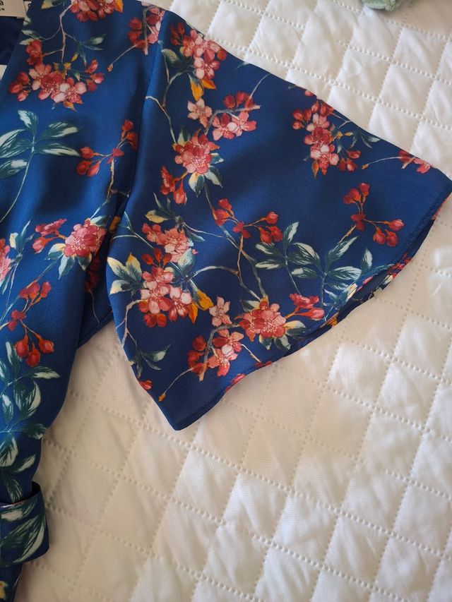 Vestido Fórmula joven,con etiqueta