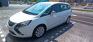 Opel Zafira Tourer 2015