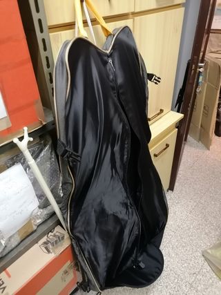 Porta abiti uomo con tasche