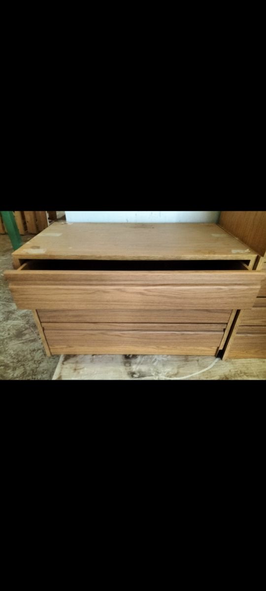 Cassettiera in rovere