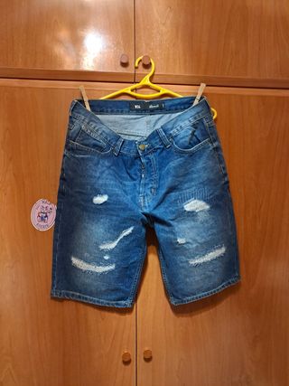 Bermuda vaquera marca Denim Co