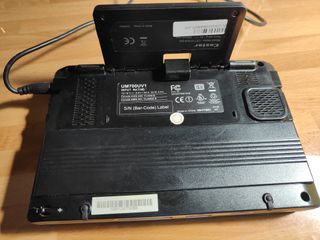 Vecchio PC UMPC AHTEC UM700UV1 (non funzionante)