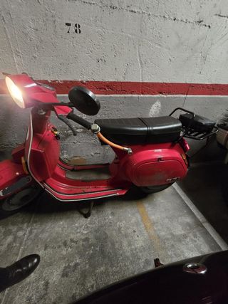Vespa PK75S