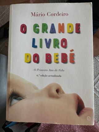 Livro "O Grande Livro do Bebé"