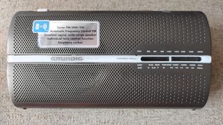Radio portátil GRUNDIG