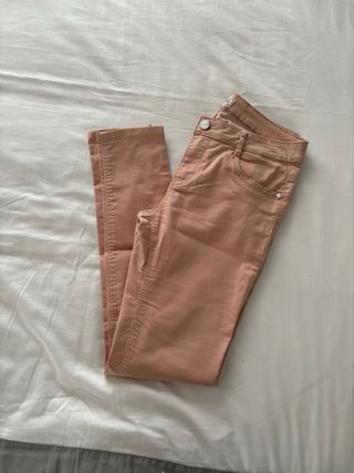 Pantalón pitillo largo rosa