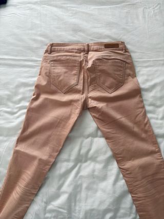 Pantalón pitillo largo rosa