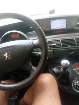 Peugeot 807 2014