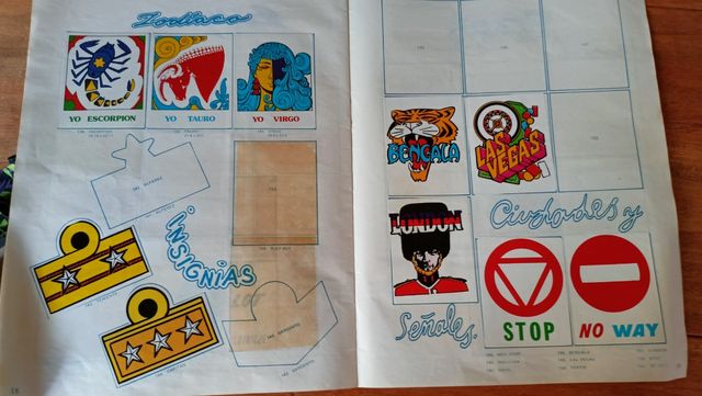 ÁLBUM DE CROMOS ESCUDOS