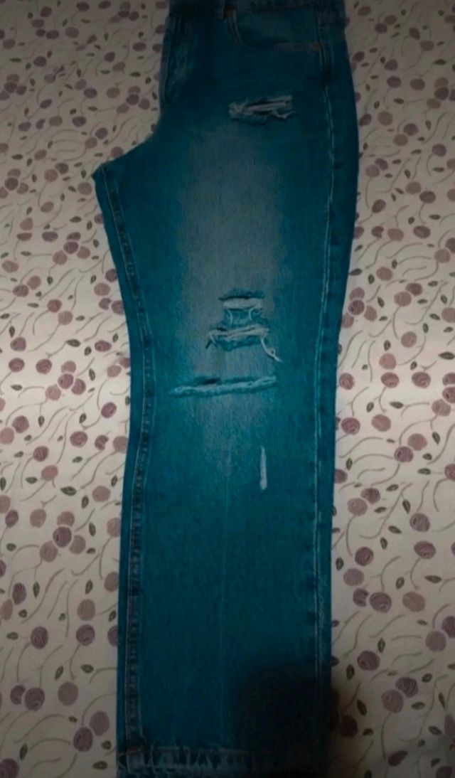 Vaquero talla 42 Stradivarius