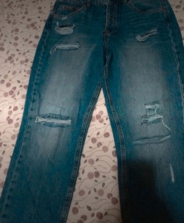 Vaquero talla 42 Stradivarius