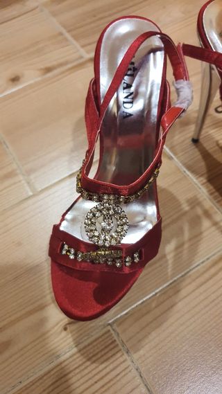 Sandalia roja tacon plataforma t 38 sin