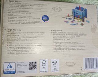 Juego de pescar de madera