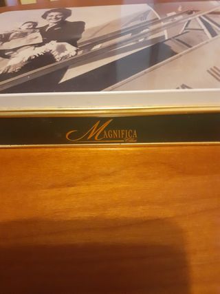 Scatola vintage latta Magnifica Class