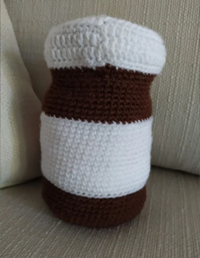 Nutella amigurumi.