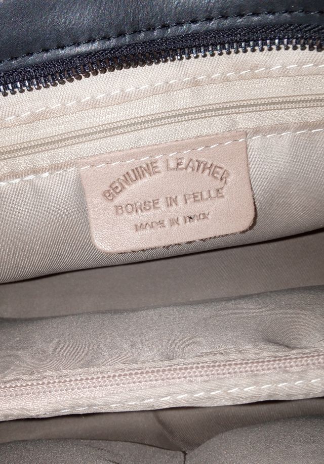 Bolso de piel, negro