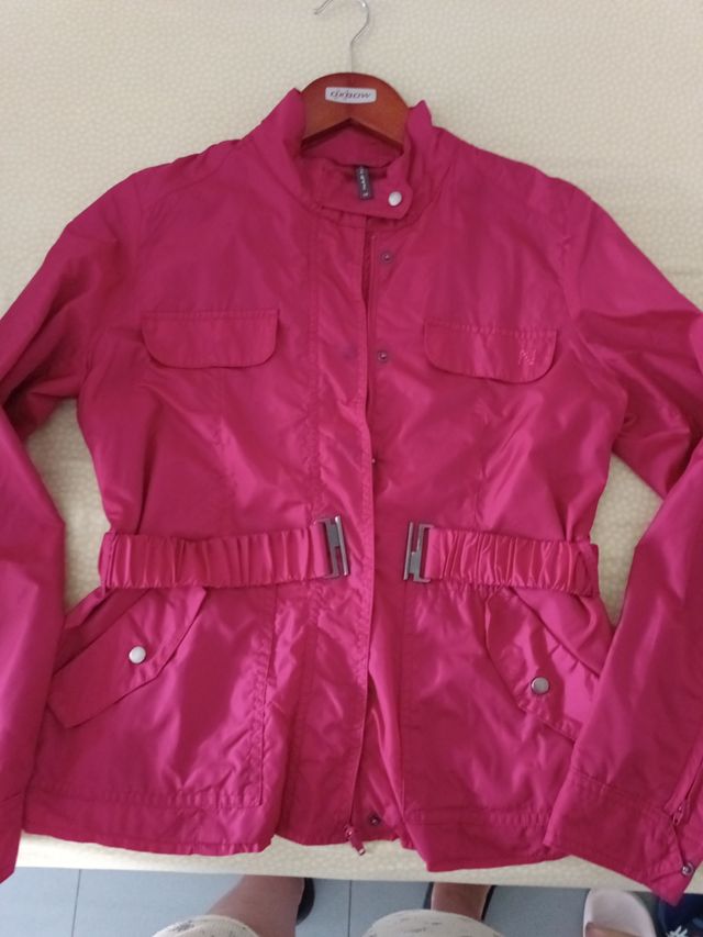 Chaqueta fuxia