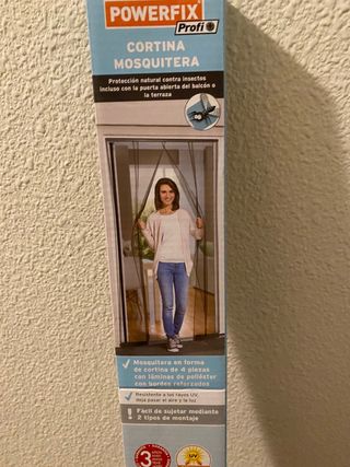 Mosquitera en forma de cortina