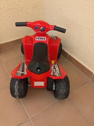 Quad eléctrico niño Feber
