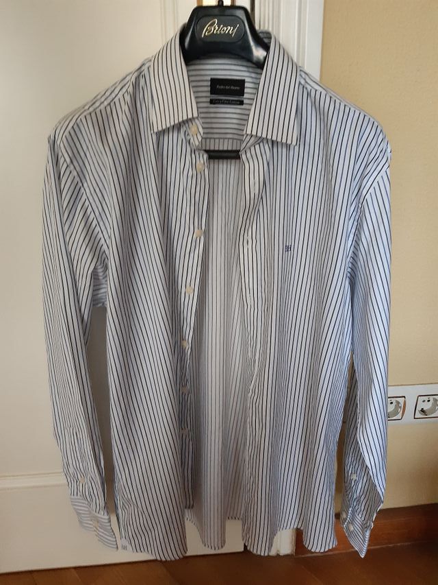 Camisa marca Pedro del Hierro talla EUR L/4 UK L