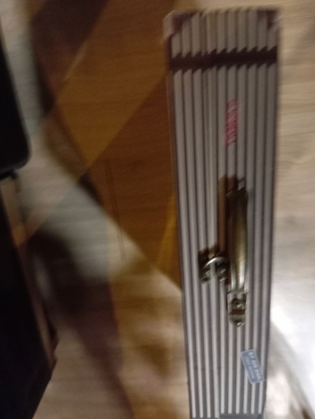 Gorjuss 3 muñecas  maleta