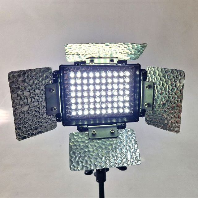 Illuminatore LED video CN-70