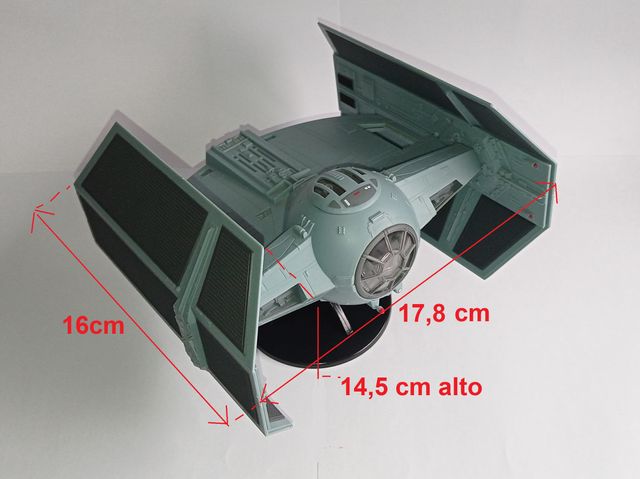 MAQUETA TIE FIGHTER DARTH VADER'S