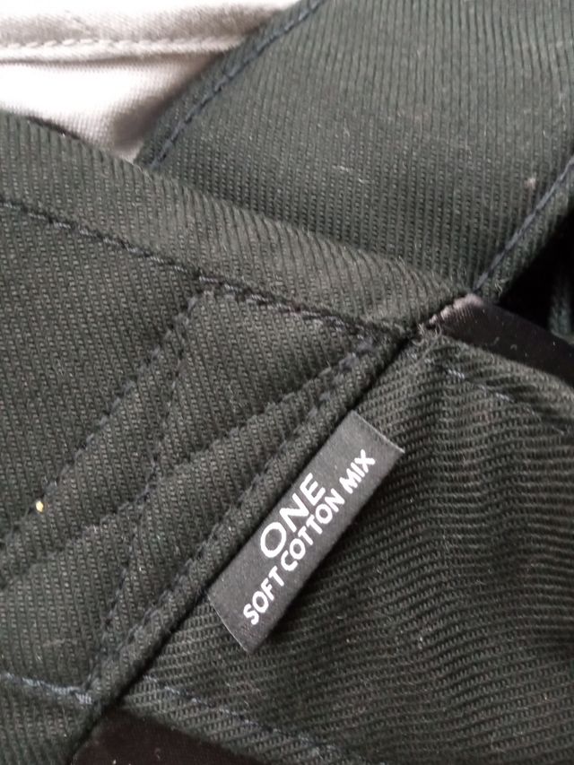 Mochila babybjorn 0-3 años