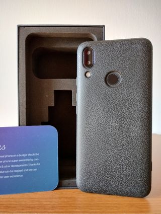 Smartphone Android 4G LTE Umidigi Power con Cover