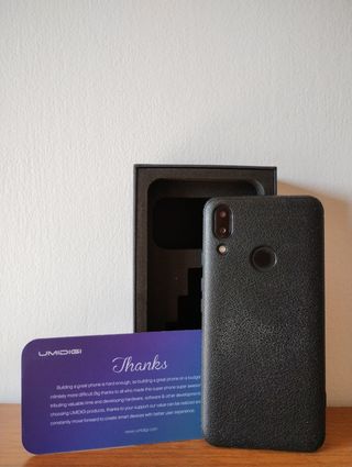 Smartphone Android 4G LTE Umidigi Power con Cover