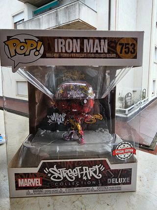 Funko pop Iron Man 753- Street Art