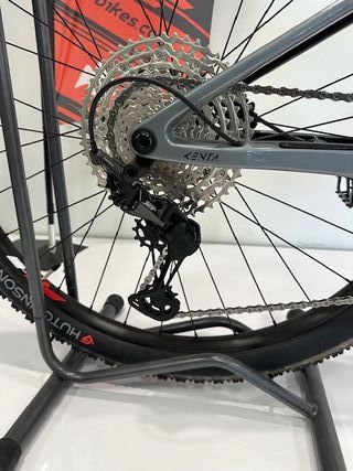 MMR KENTA 50 2023 GRIS T-M y T-L